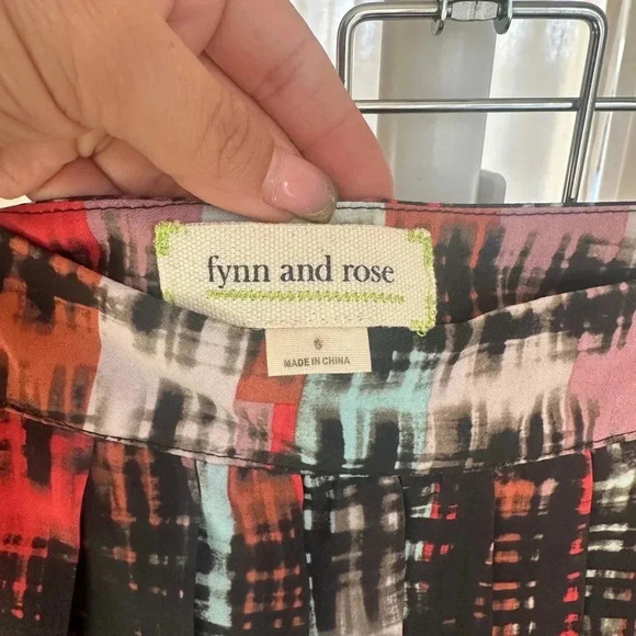 Anthropologie Fynn and Rose Pleated Midi Skirt Size 8 - Picture 3 of 4